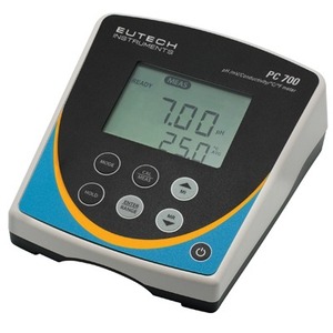 Eutech PC 700 Multi-Paramter Bench Instrument